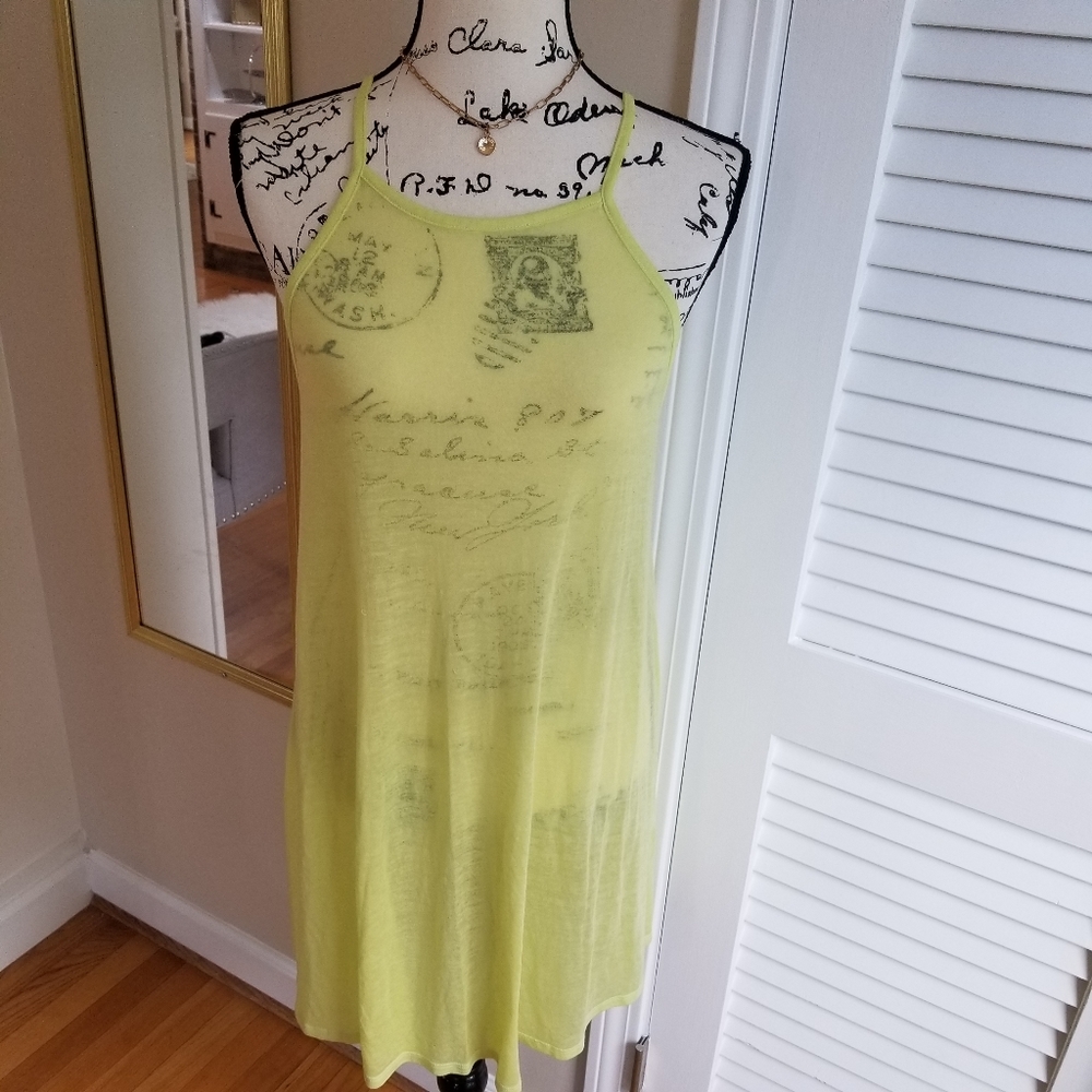 FOREVER 21 Swimsuit Cover Up Green Color Size M.